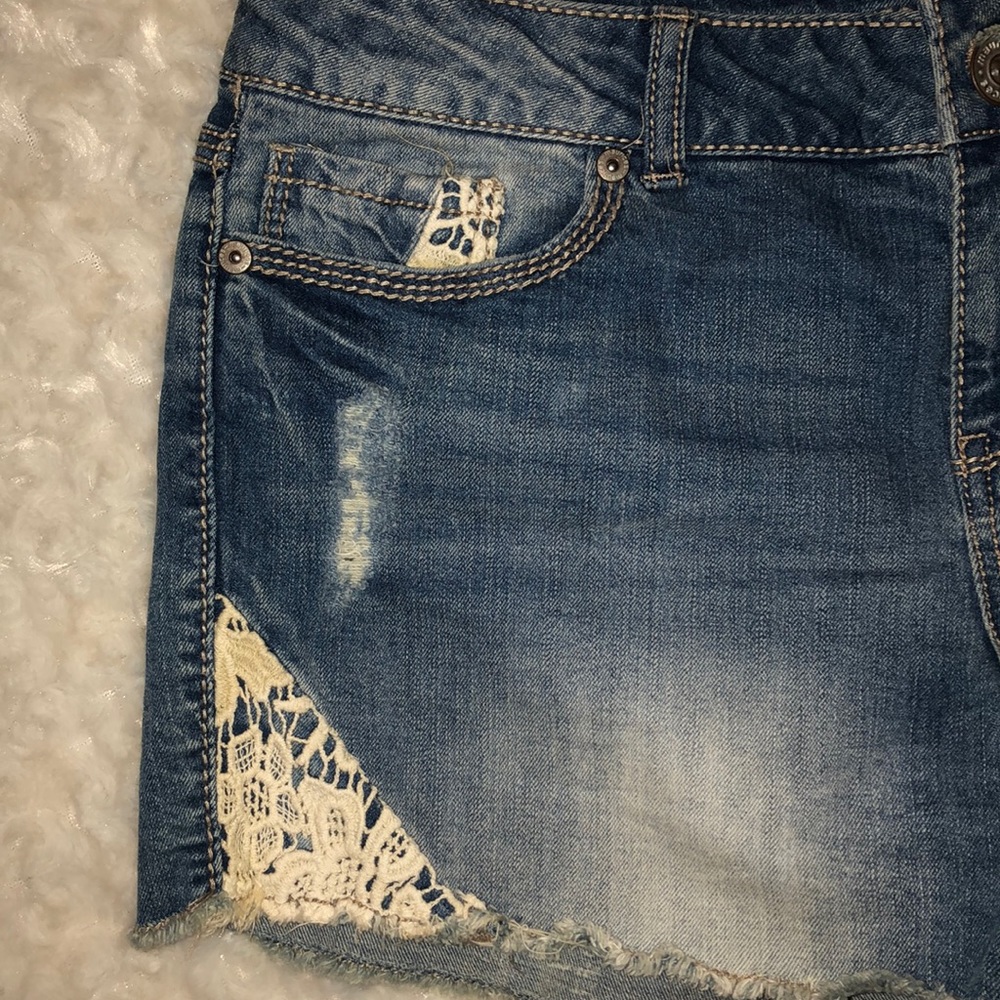 Like new distressed jean shorts! - Picture 2 of 8